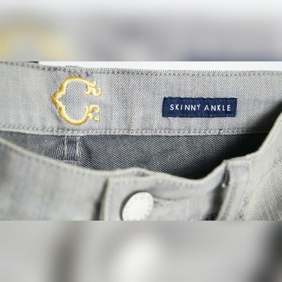 C. Wonder Jeans? - Picture 3 of 7